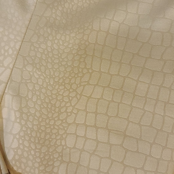 Legging - Picture 2 of 5